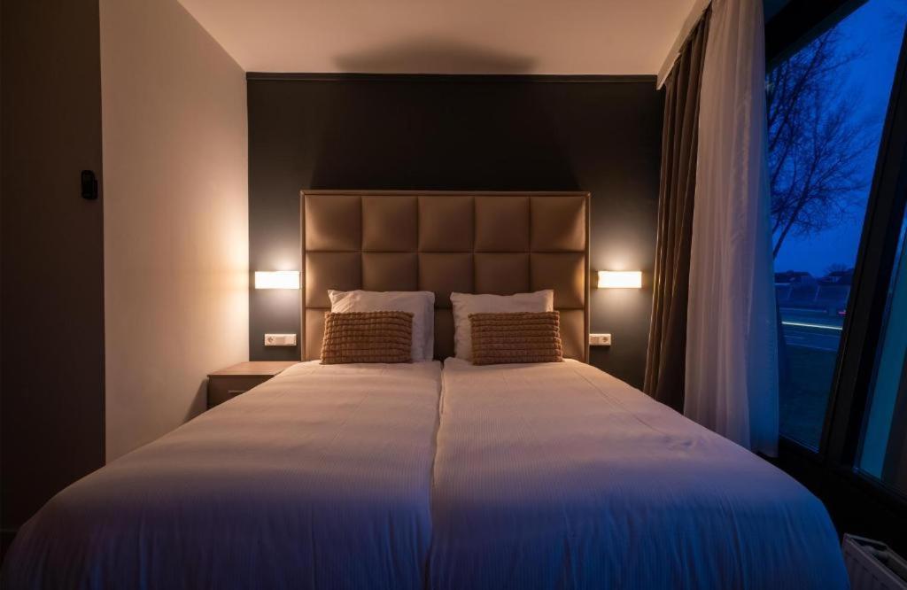 Ma Airport Hotel هوفدوربْ المظهر الخارجي الصورة